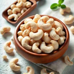 SWP Small White Pieces Cashew Kernel