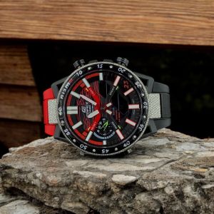 Professional Grade Vvs Moissanite Diamond Watch