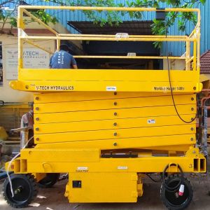 High Reach Scissor Table