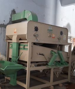 Pneumatic Seed Grader Cleaner Machine
