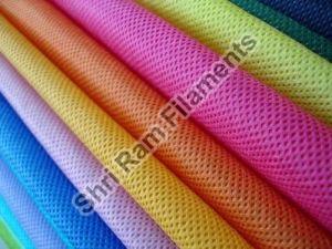 Non Woven Plain Fabric