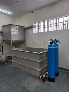 1000 Lph FRP Water Treatment Plant with Dual Cartridge Filters