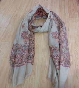 Ladies Heritage Border Fine Wool Mannat Stole