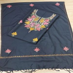 Ladies V-Neck Floral Navy Woolen Embroidery Suit