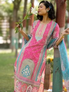 Pink French Crepe Printed Ladies Kurta Set
