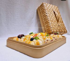 Bamboo Lid Grip Dessert Tray