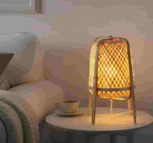 Woven Four Leg Table Lamp