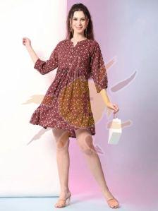 Ladies Rayon Printed Casual Wear Tunic Top