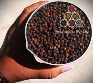 Medium Bold Black Pepper