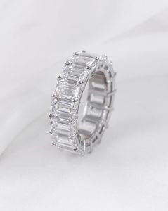 Ladies Vintage Diamond Ring