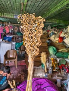 Handmade Brown Artificial Springs