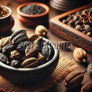 Natural Bold Black Cardamom Pods