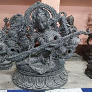 Saraswati Statue