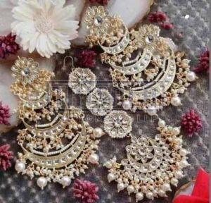 Women Stylish Kundan Bridal Maang Tikka