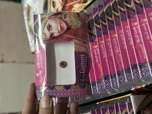 Glamm Hub Tiranga Stone Bindi