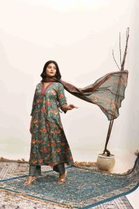 Gulthari Grace Suit Set