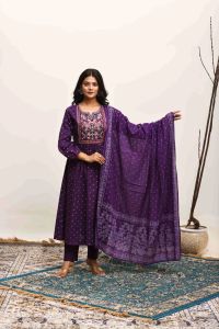 Noorani Bloom Suit Set