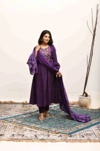 Noorani Bloom Suit Set