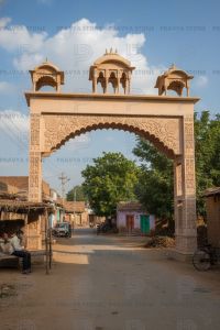 Massive Heavy Carved Gate