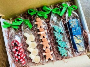 Christmas Candle Gift Hamper