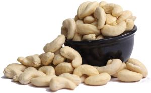 W240 Whole Cashew Nuts