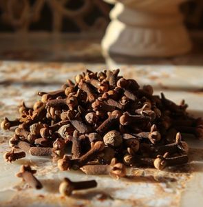Dry Cloves
