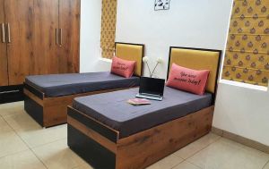 PG and Room Services