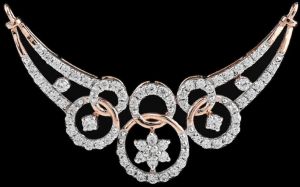 Detailed Diamond Pendant Mangalsutra