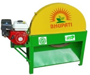 Engine Operated Chaff Cutter