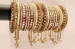 Party Golden Rajwadi Chuda Set