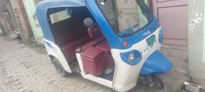 mahindra e rickshaw controller