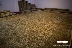 All OVER Cream Silk ON Silk 24/24 Handmade Carpets