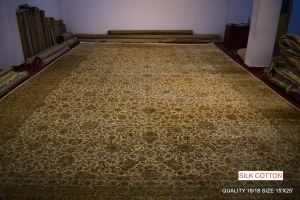 All OVER Cream Silk ON Silk 24/24 Handmade Carpets