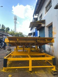 Hydraulic Dock Leveler
