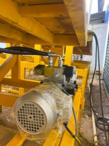 Hydraulic Dock Leveler