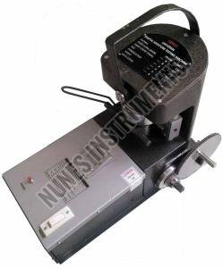 Universal Digital Moisture Meter