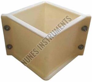 VT435 Plastic Cube Mould