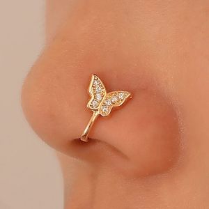 Allure  Nose Pin