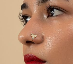 Fancy Stone Nose Pin