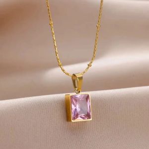 Twinkling Glittering Pendants &AMP;AMP; Lockets