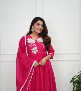 Women Dupatta Bottomwear Kurti Set