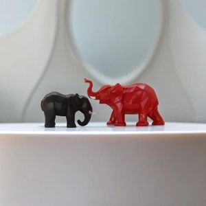 2 Elephant Showpiece Decorative Figurines