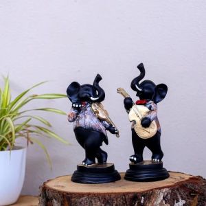 Handcrafted Black Resin Dancing Ganesha Stutue