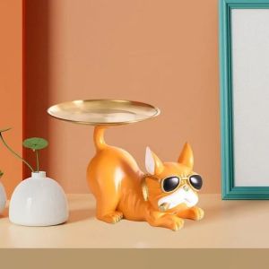 Resin Sutta Dog Statue