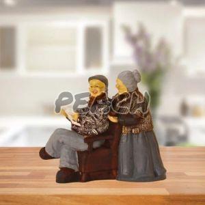 Old Couple Resin Statue