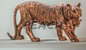 Resin Roaring Tiger Statue