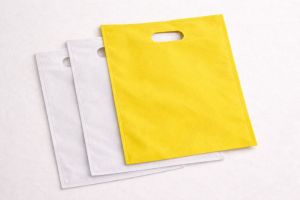 Non Woven D Cut Bag