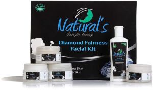 Naturals Care For Beauty Diamond Fairness Facial Kit