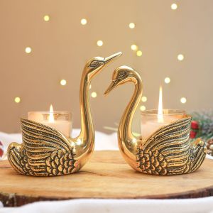 Swan Statue Set