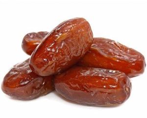 Fresh Brown Dates